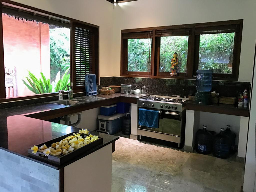 Bali Villa Aja Семиньяк Экстерьер фото